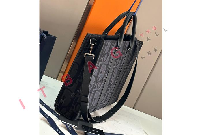   EAST-WEST Ʈ   DR90216-1