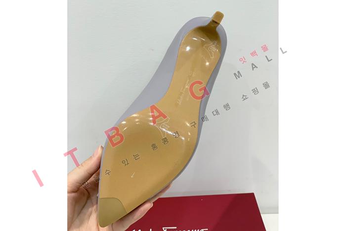 ䷹ ䷹    YIBU1965-1     7CM
