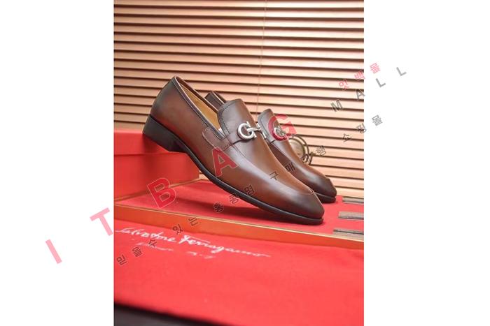 ䷹    LP6039 (2÷)