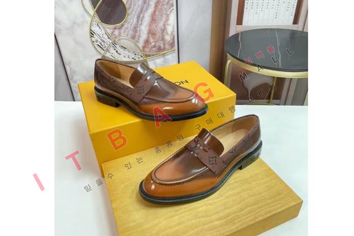 ̺    YF6047