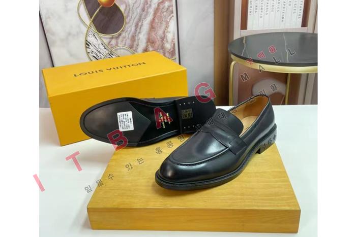 ̺    YF6048