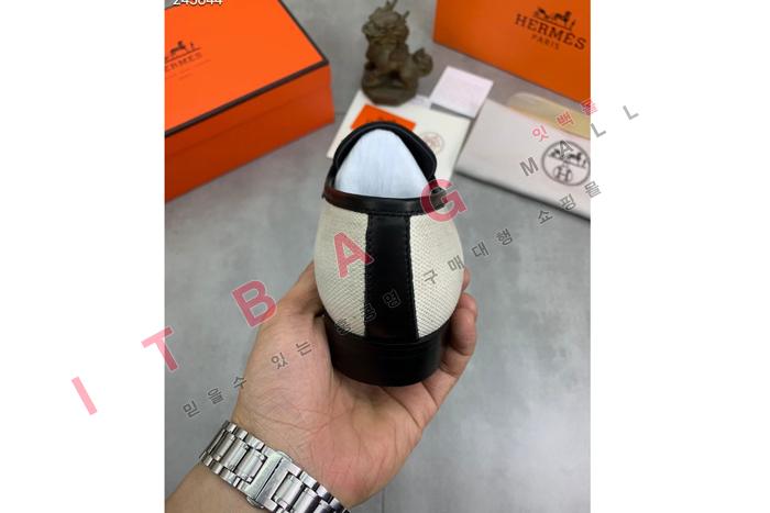 ޽    MYB4227