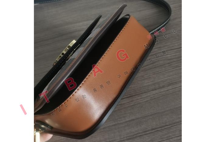   ں   BU70113-3