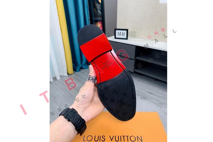 ̺   MYB6520