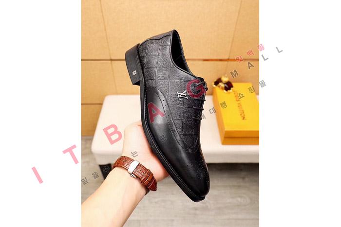 ̺    MYB6464