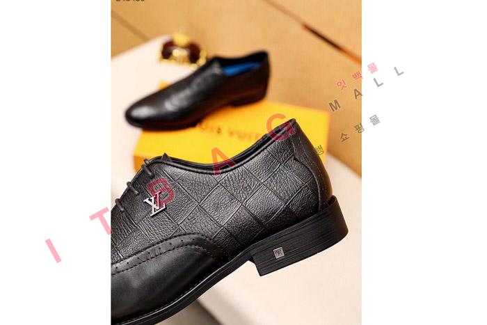 ̺    MYB6464