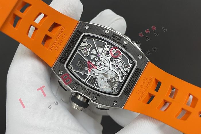     RM62-01   HT6068