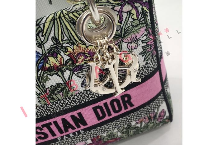  ̵ D-̵   DR90317