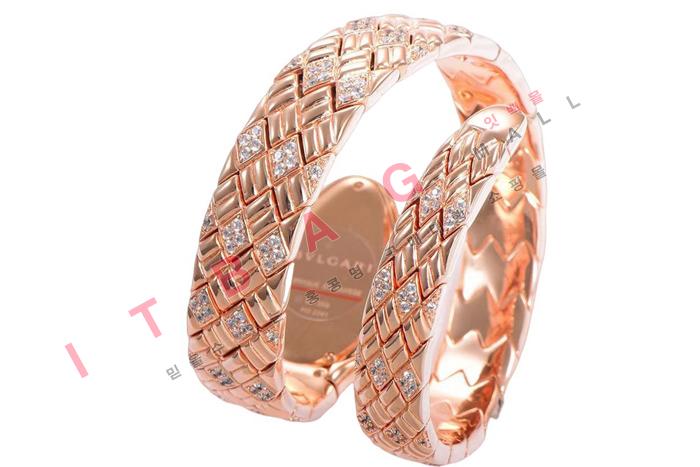 Ұ SERPENTI  Ʈ  HT6074-4