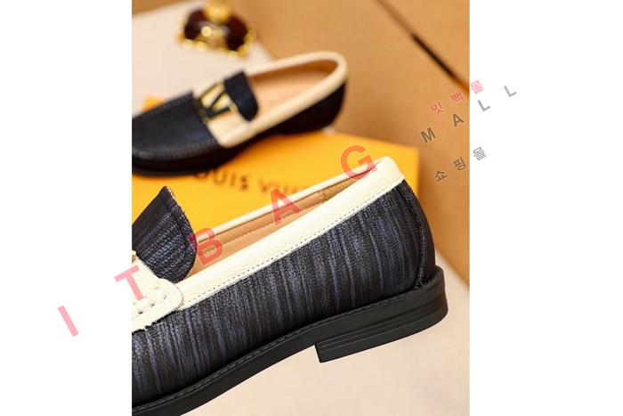 ̺   MYB8633