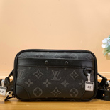 ̺     M82542-1