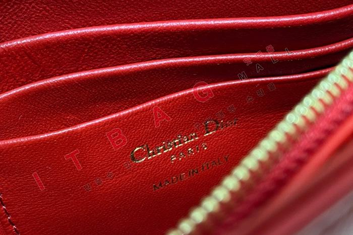  Caro Every Dior Ŀġ  DR9032-3