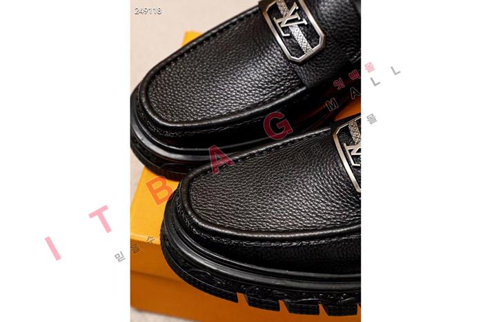 ̺    MYB6040
