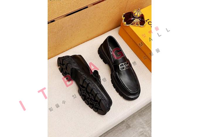 ̺   MYB6041