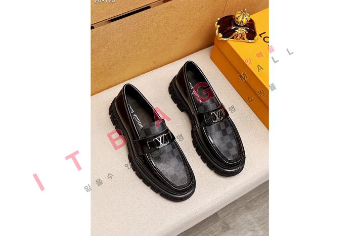 ̺   MYB6042