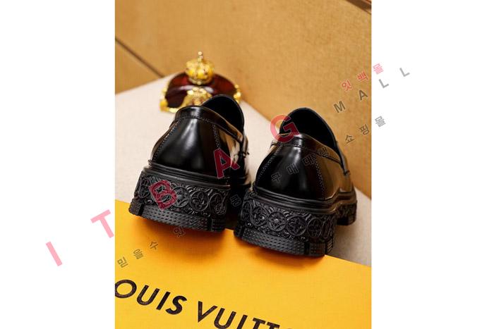 ̺   MYB6042