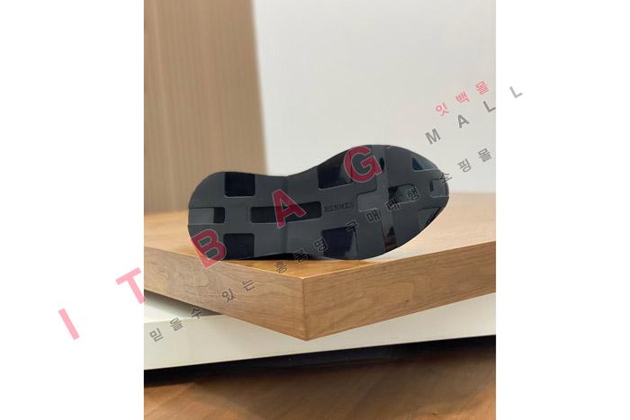 ޽ YF0326-1