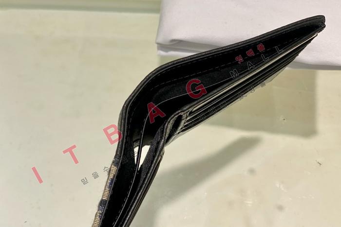  Saddle 2 ī   A82361