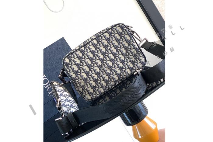  Saddle Ʈ Ŀġ  DR9040