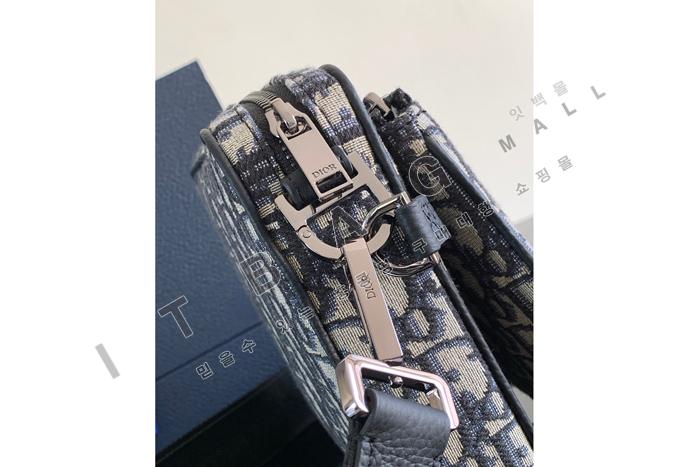  Saddle Ʈ Ŀġ  DR9040