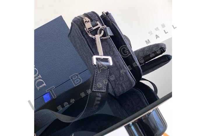  Saddle Ʈ Ŀġ  DR9040-1