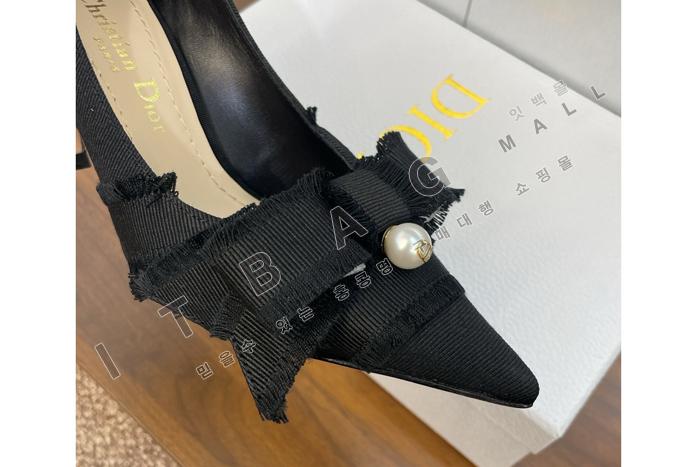  Adiorable   YIBU2088     8CM