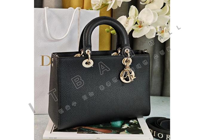  Lady D-Sire ̵   DR9045