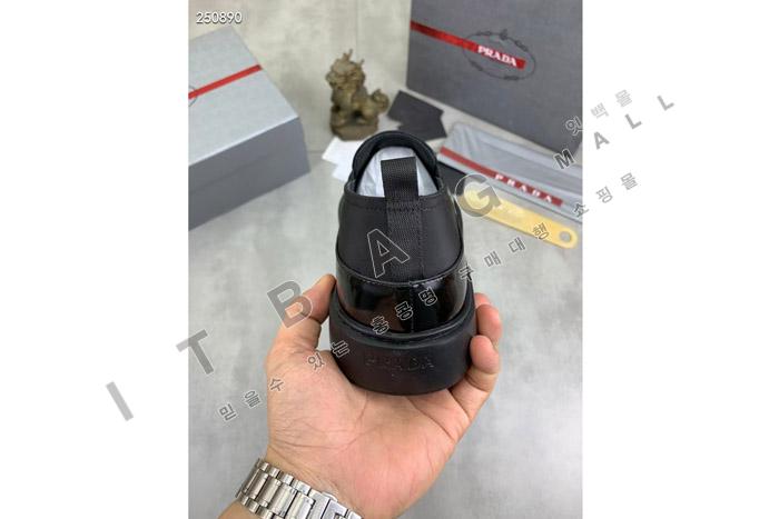    MYB6497