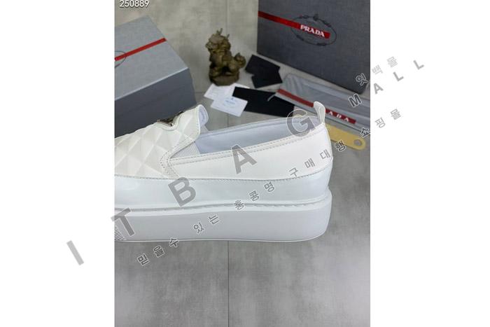     MYB6497-1