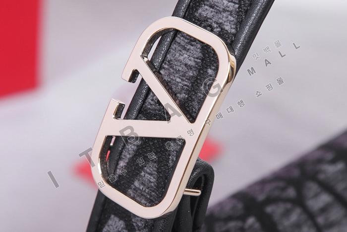 ߷Ƽ ׶  Ʈ ڳ ׸   DX0183