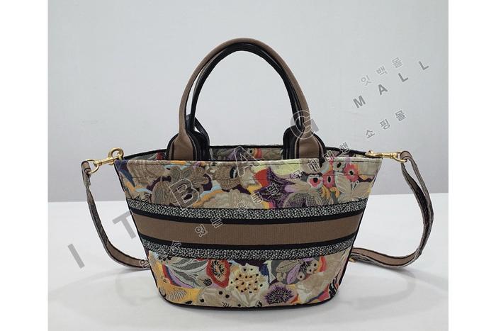   ٽ   DR9052-1