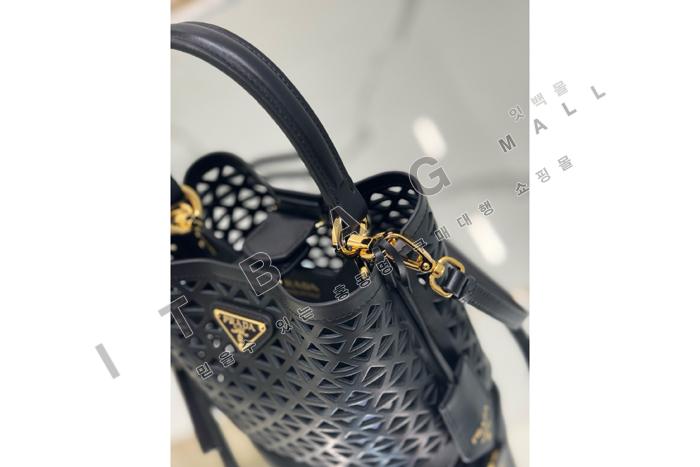  Panier  ƾƿ  ̴  1BA217-3
