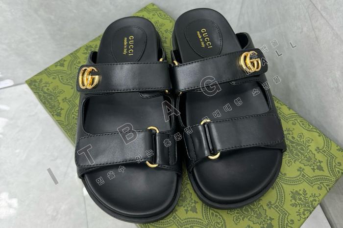   G   YIBU1697 ()