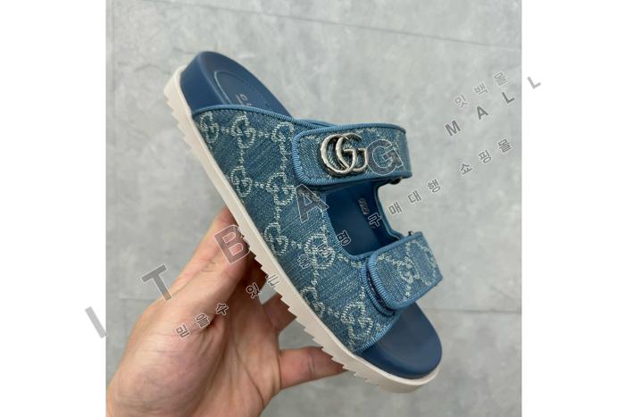   G   YIBU1697-4 ()