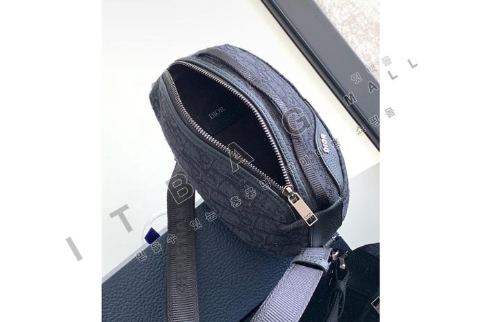  Scarab   DR9066