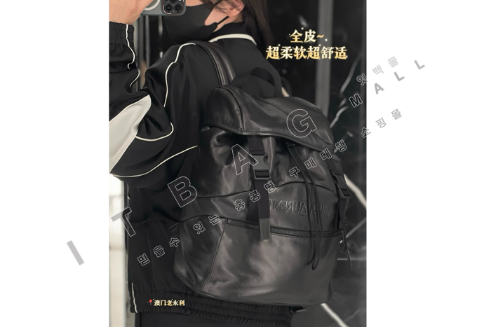 Իζ SAINT LAURENT   765285