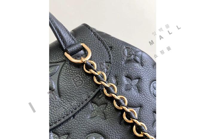̺   M47072-2
