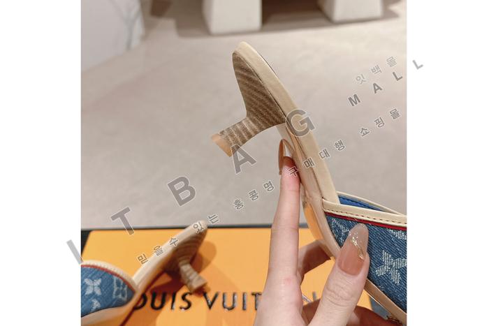 ̺     YIBU1743
