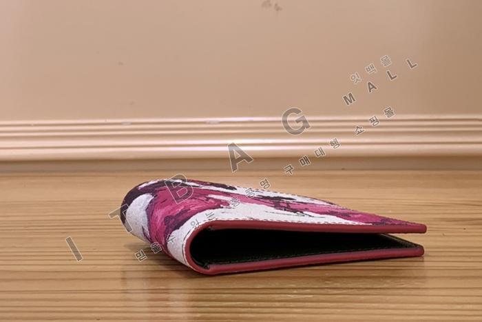 ̺     M83486-1