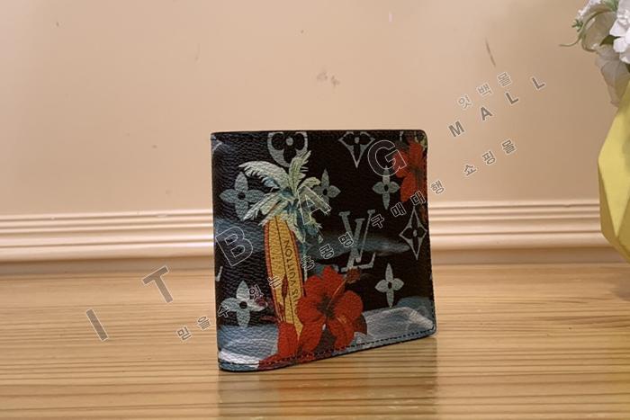 ̺     M83486-3