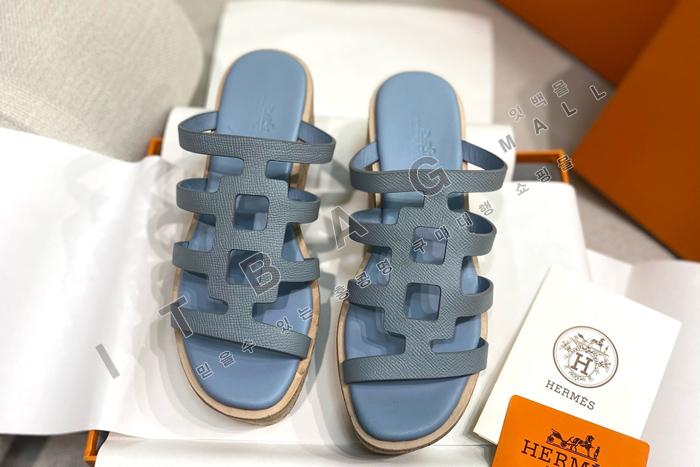 ޽ lsabella 30   YIBU1757    7CM