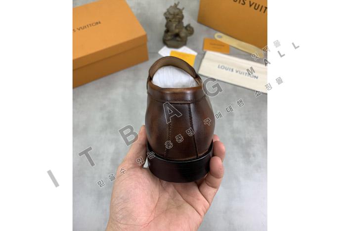 ̺    MYB3933 (2÷)
