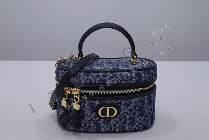  30 Montaigne ̴ Ƽ ̽  DR9103  24/Ż