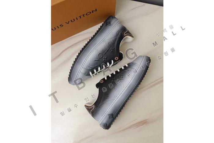 ̺   Ŀ  YF9617