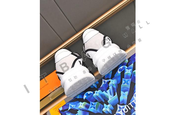 ̺ MYB2062