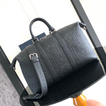 Weekender 40  DR9075-1  24/Ż