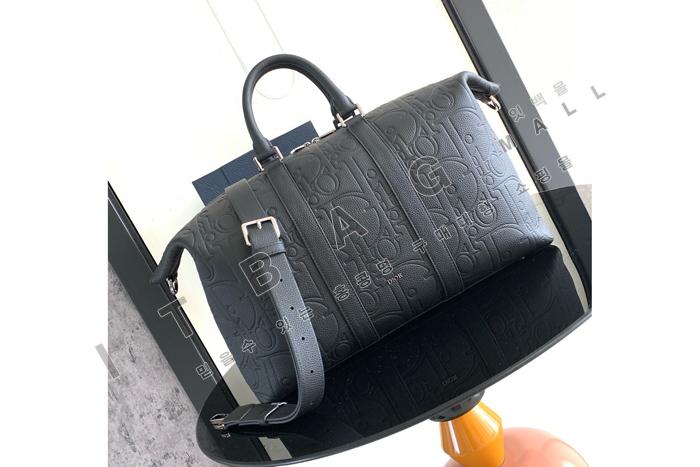  Weekender 40  DR9075-1  24/Ż