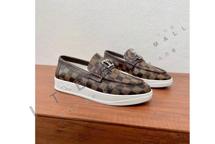̺    YF9048