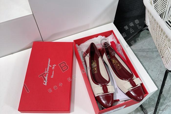䷹ ߷ ÷   YIBU1774   