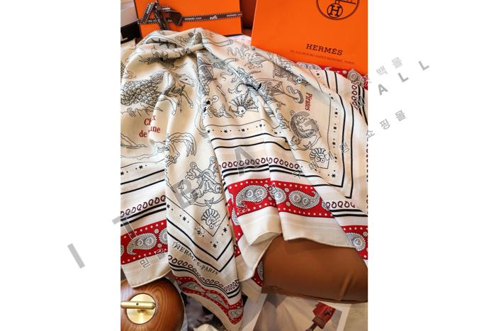 ޽  Tatouages Marins Bandana  140  AMY56324
